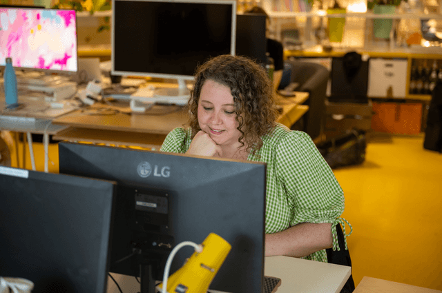 Image of Amber at NOVOS