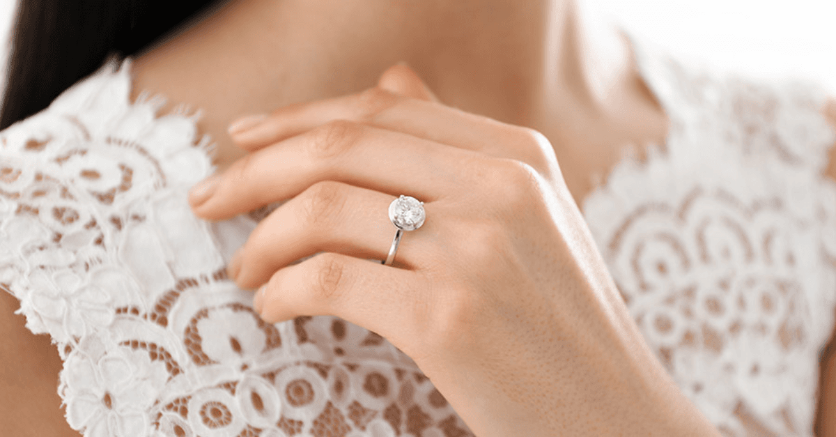 Diamonds Factory diamond ring